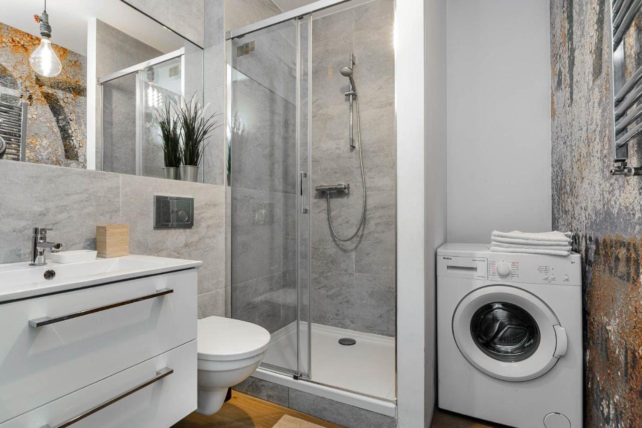 Stylish Apartment In The City Center Of Varsovie Extérieur photo